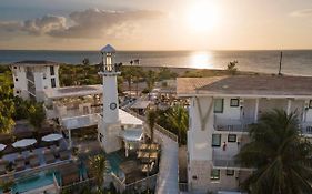 Delek Holbox (Adults Only)